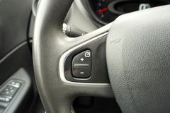 Fahrzeugabbildung Renault Captur Limited Autm. Navi Tempomat Klima PDC