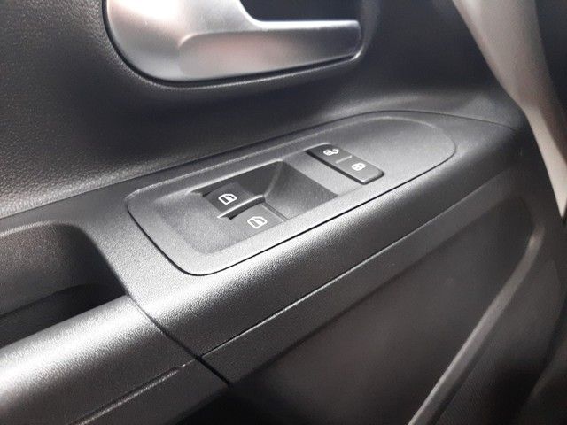 Fahrzeugabbildung Volkswagen up! 1.0 Klima Maps & More dock elekFenster