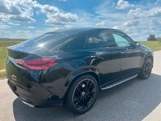 Mercedes-Benz GLE 400e Coupé 4Matic AMG Premium Plus foto 6