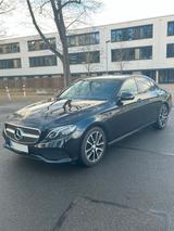 Mercedes-Benz E 220 d Autom. - - Mercedes-Benz E 220 Gebrauchtwagen in Nürnberg