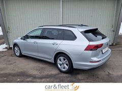 Fahrzeugabbildung Volkswagen Golf VIII Variant Life Navi LED RFK ACC StdHz