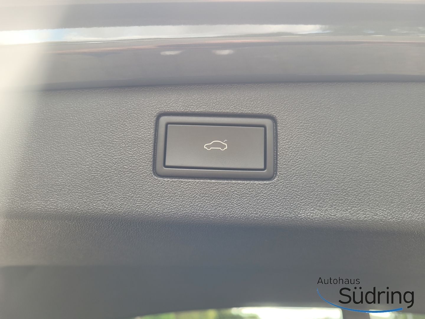 Tiguan Elegance 1,5 eHybrid AHK Navi 360 Kamera