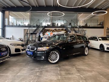 BMW 330Touring d xDrive *PANO*NAVI*PDC*SZHZ*LEDER*