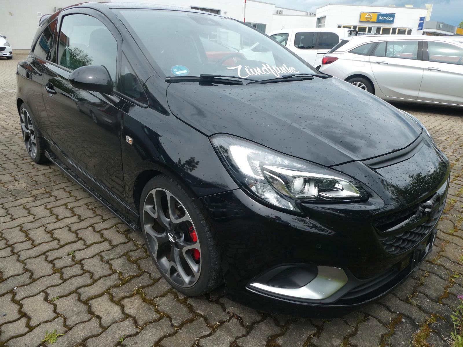 Opel Corsa E OPC mit Recaro