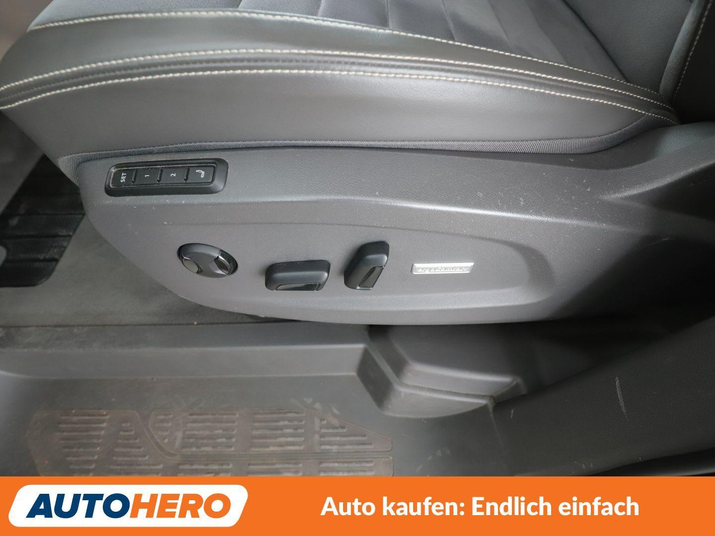 Volkswagen T7 Multivan 2.0 TSI Style Aut.*NAVI*CAM*MASSAGE*