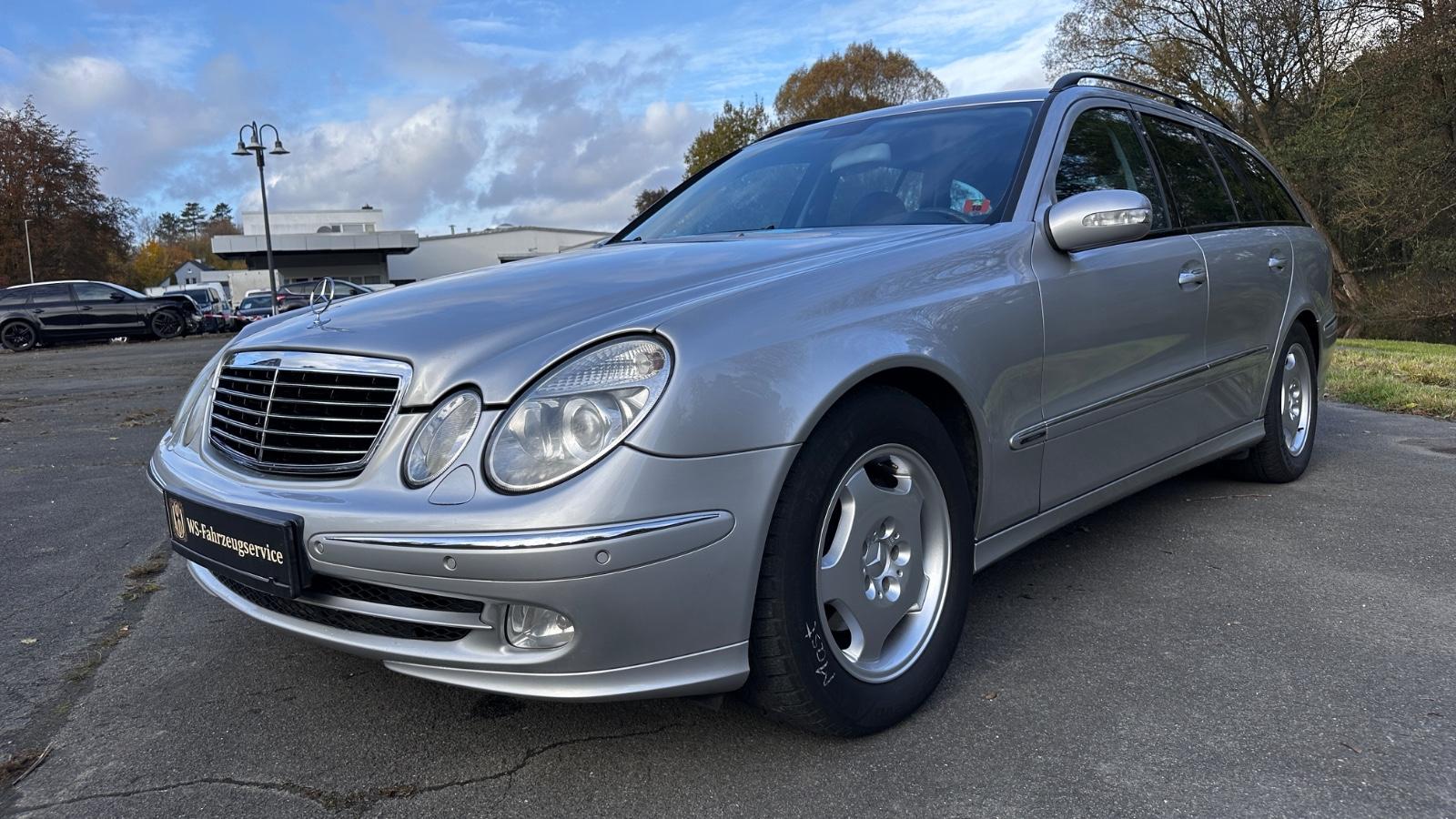 Mercedes-Benz E240 2005 — photo 5