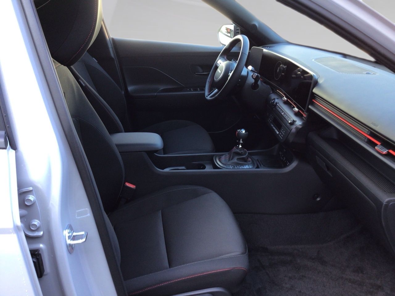 Fahrzeugabbildung Hyundai KONA N-LINE 2xKlima DynLicht Kam. KeyLess KlimaA