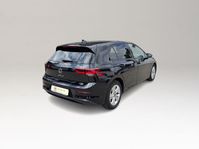 Golf VIII 1.0 eTSI Life IQ.Drive, Massage, LED.,