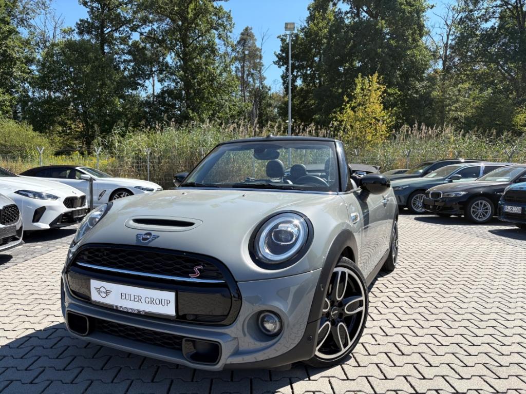 MINI Cooper S Cabrio A el. Verdeck Navi DigitCockpit 