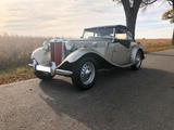 Andere MG TD Roadster Oldtimer in gold-met von 1953 - aus 1953 mit Benzin-Antrieb: Cabrio