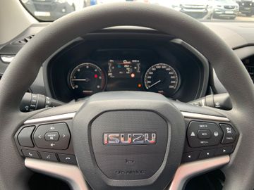 Bild 11 Isuzu D-Max DoubleCab LS 4 WD AHK und Beschichtung
