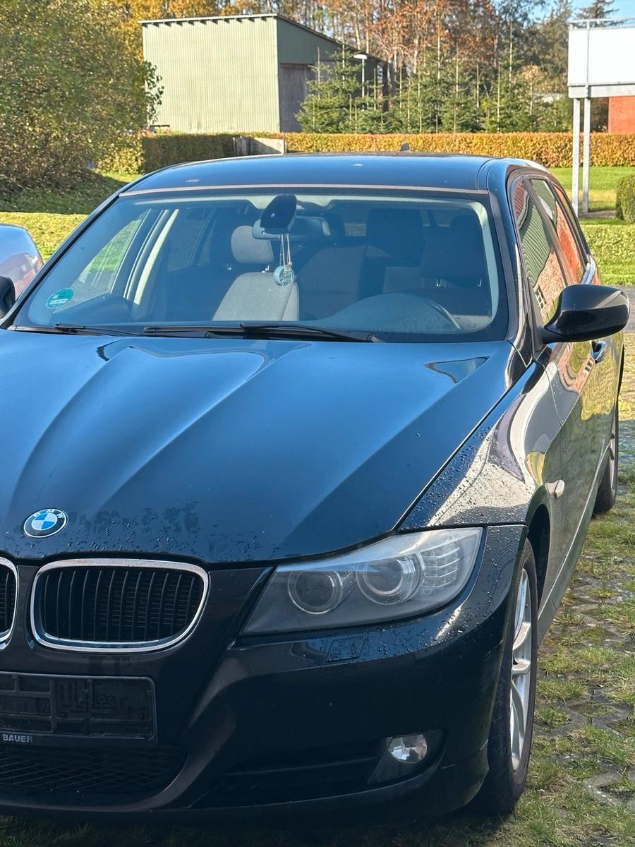 BMW 320 2012 — photo 6