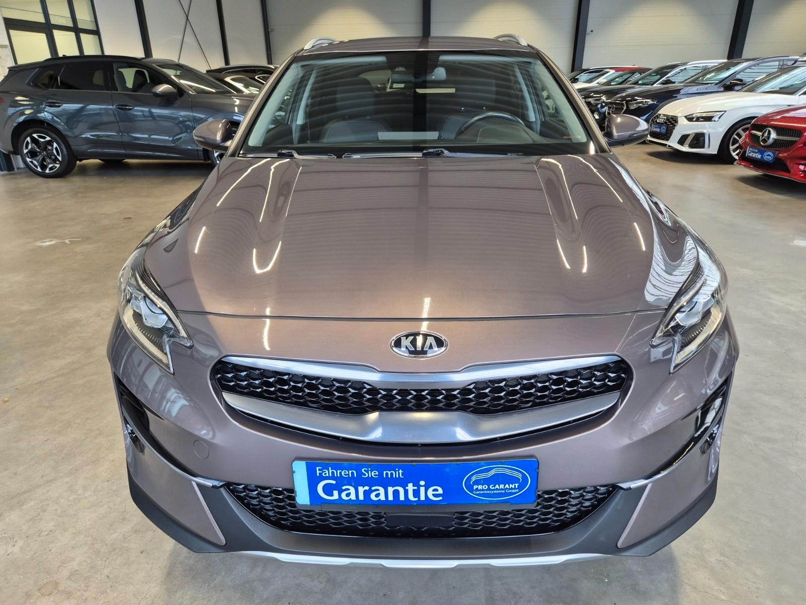 Kia XCEED AUT TEILLEDER NAVI SITZHZ CAMERA SPURPAKET