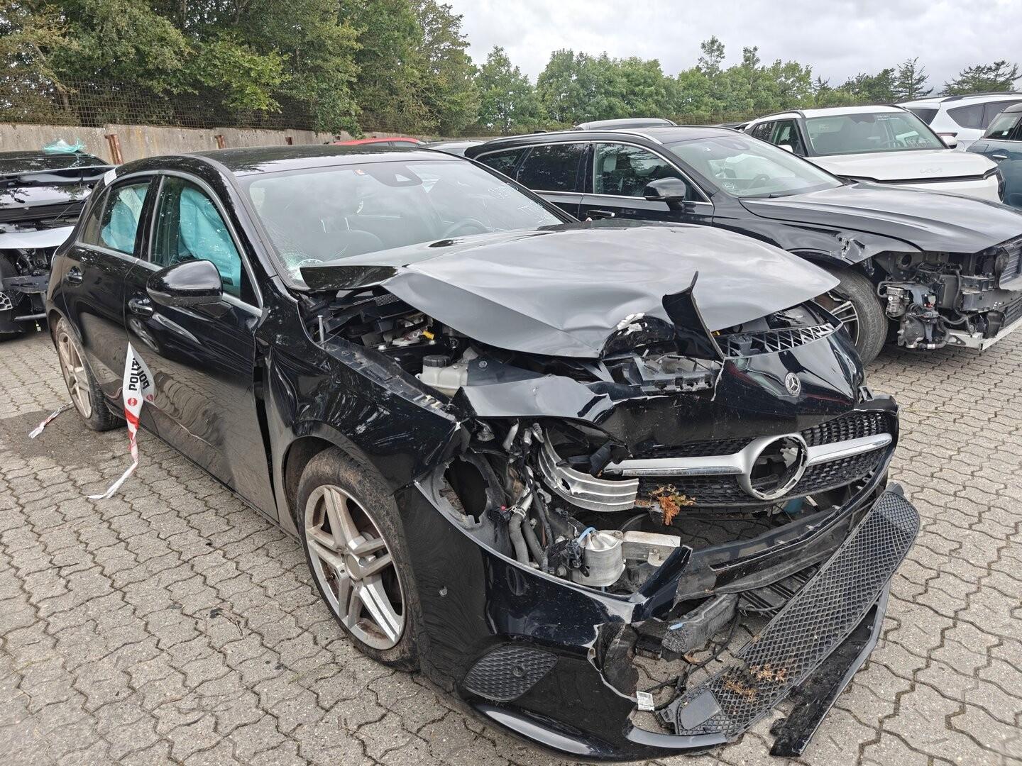 Mercedes-Benz A 180