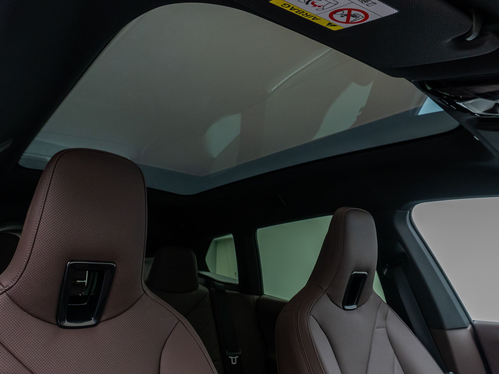 Fahrzeugabbildung BMW iX xD40 Sport DAB SoftClose SkyLounge H/K 21Zoll