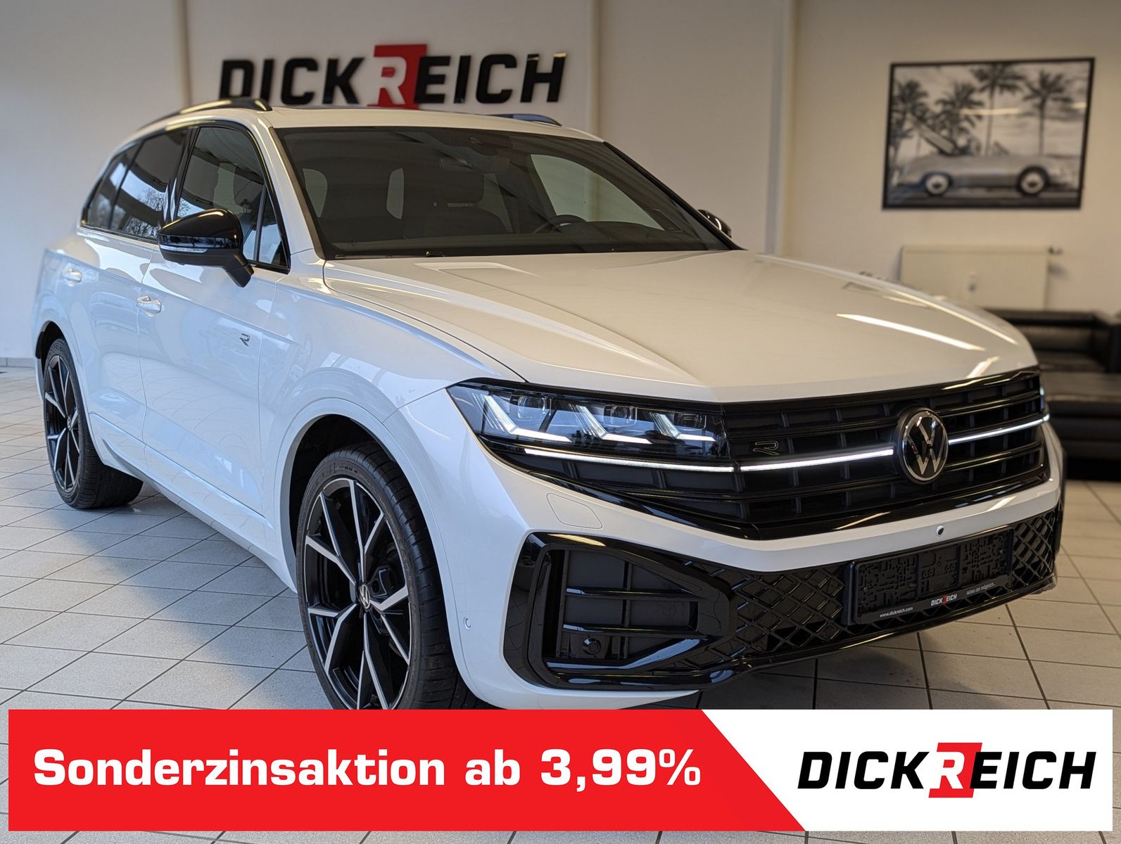 Fahrzeugabbildung Volkswagen Touareg 3.0TDI 4M R-Line VOLL Black 22" UPE 114T