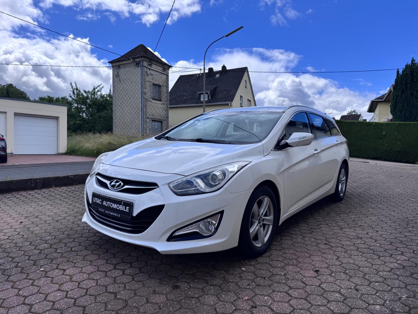 Hyundai i40 KOMBI*AUTOMATIK*KLIMA*TÜV NEU*