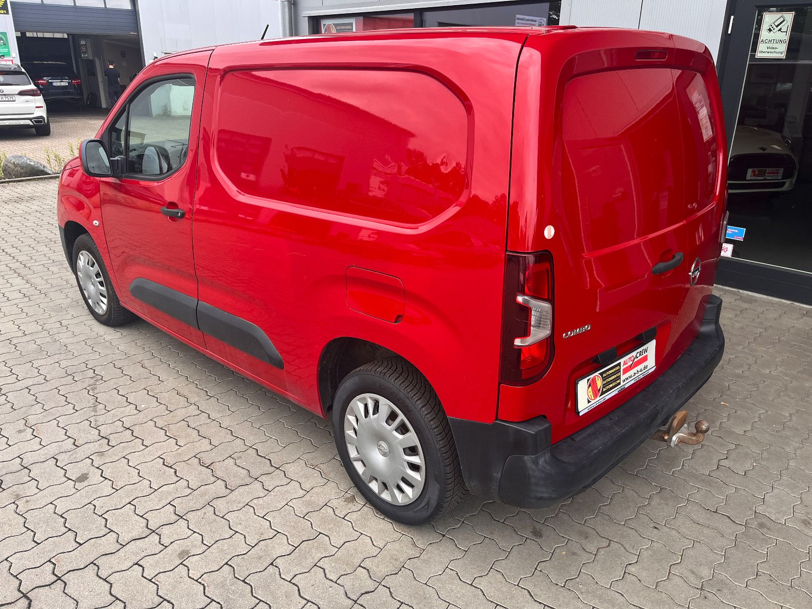 Fahrzeugabbildung Opel Combo E Cargo Edition