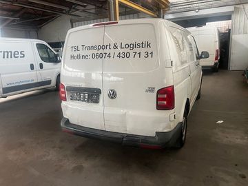 Volkswagen T6 Transporter - 10