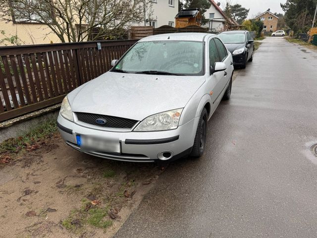 Ford Mondeo III Limousine