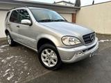 Mercedes-Benz ML 270 CDI *4X4*Tüv*Klima*AhK*Xeno*Leder*SHD - gebrauchte Mercedes-Benz ML 270 aus dem Jahr 2002