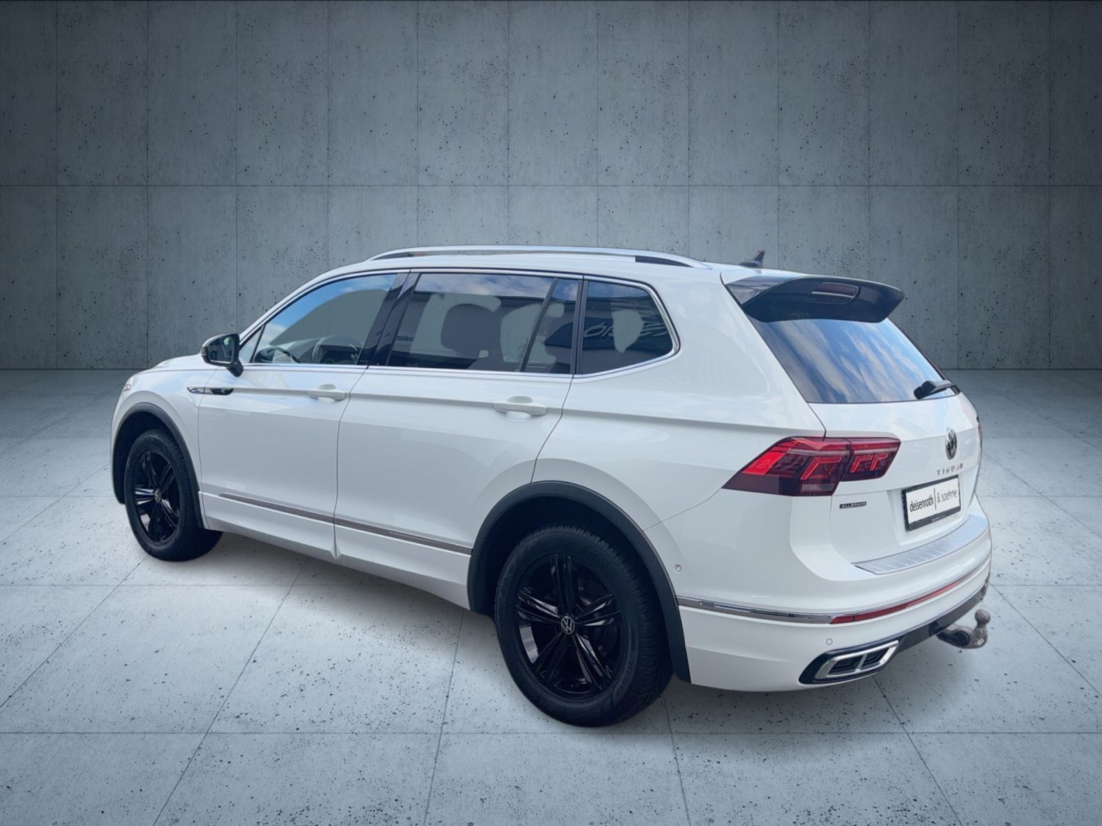 Volkswagen Tiguan Allspace R-Line 2.0 TDI 4M AHK/Kam/Nav/19 imagem 3