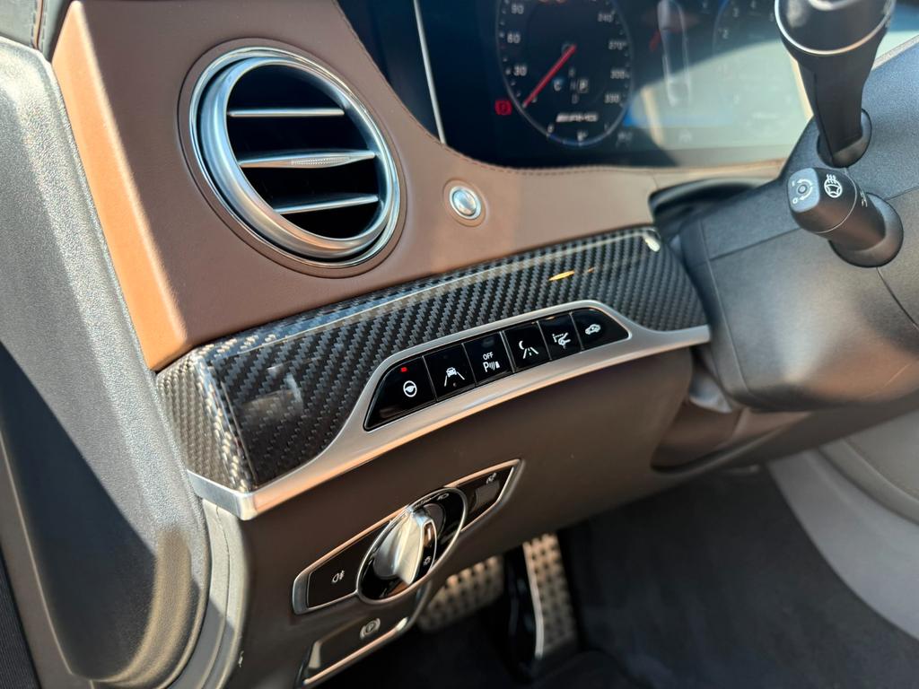 Mercedes-Benz S 63 AMG