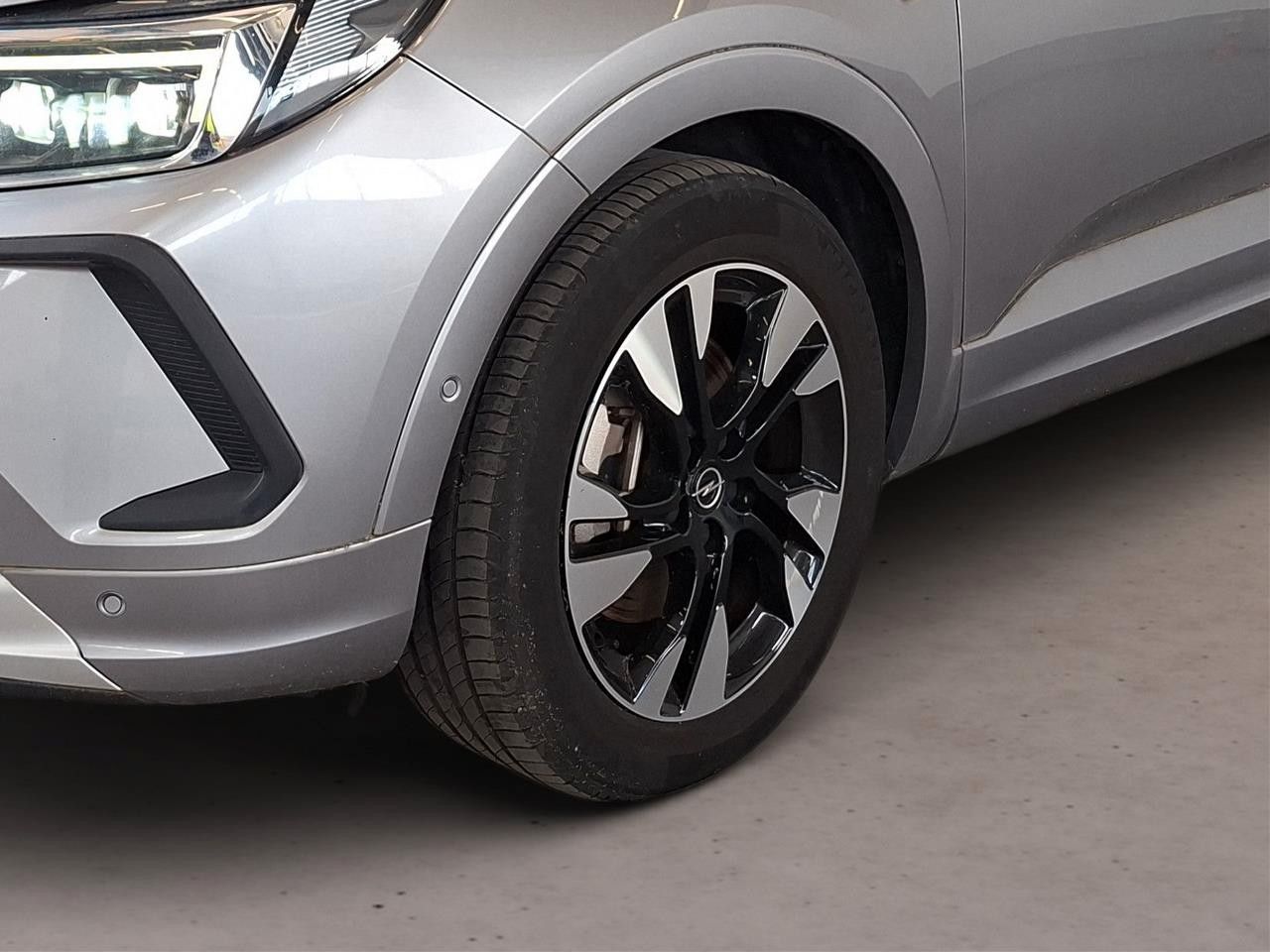 Fahrzeugabbildung Opel Grandland (X) ULTIMATE 4HYBRID NAVI/LED/SPORT/SH