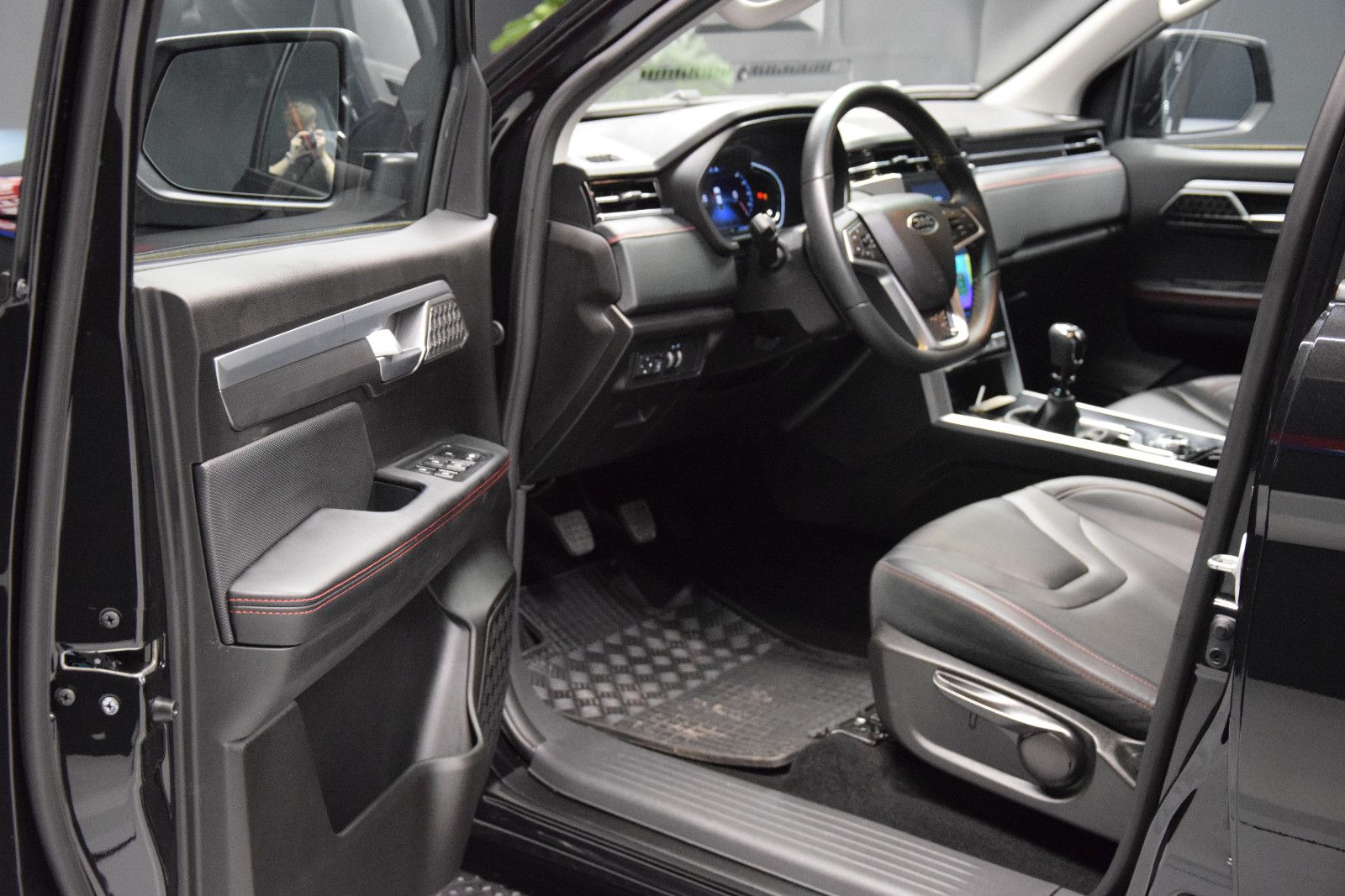 Fahrzeugabbildung JAC T8 Pro 360° CarPlay Keyless AHK Tempomat