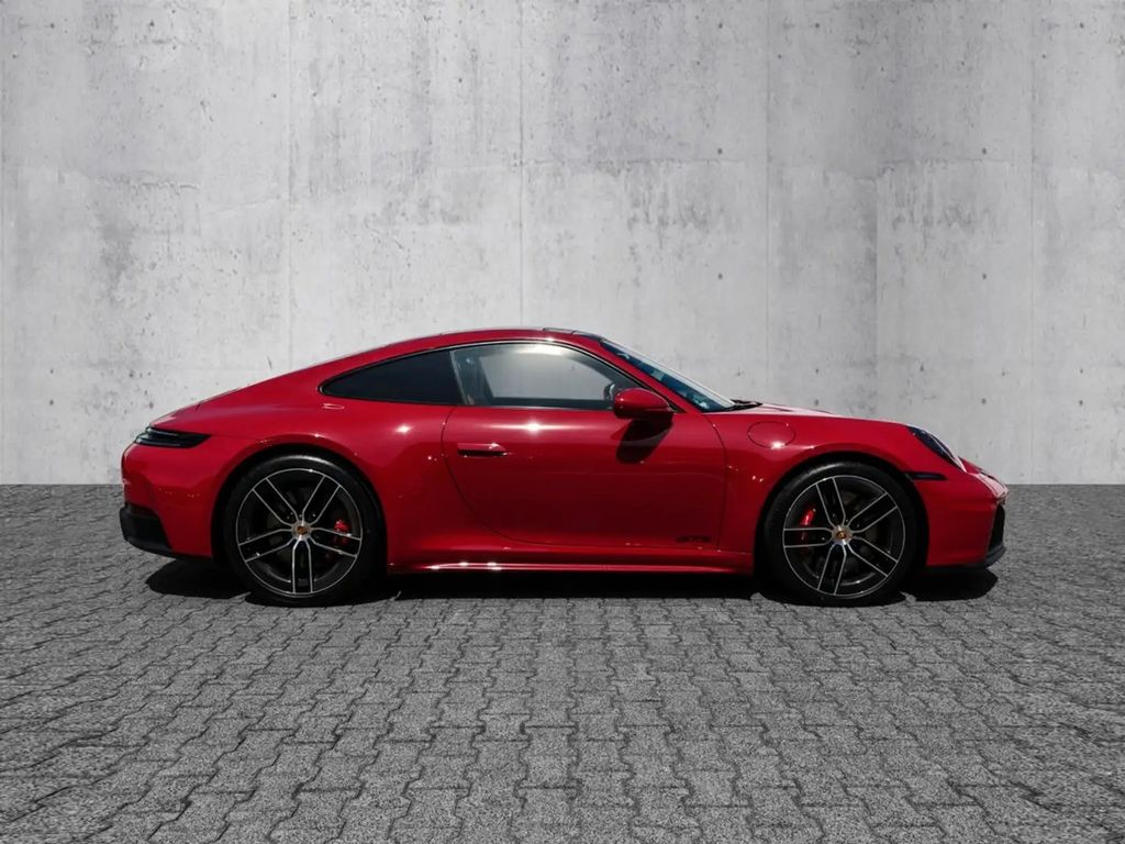 Porsche 992 .2 Carrera 4 GTS Kaminrot, Burmester, PASM