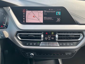 BMW 118 i Advantage Navi  Sitzheizung