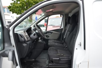 Renault Trafic - 8