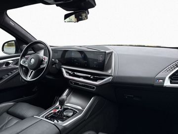 BMW XM - 10