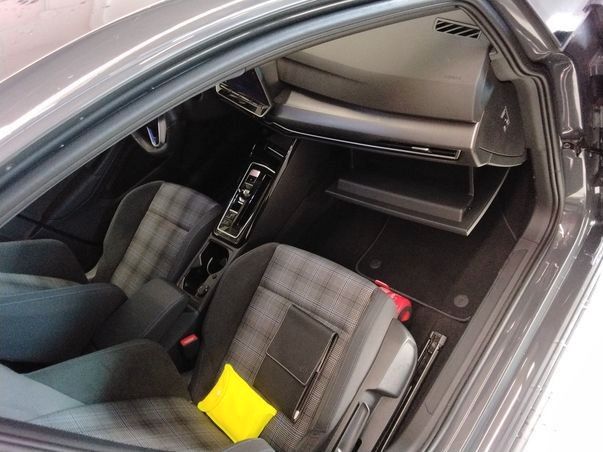Golf 1.5 TSI eHybrid 200 kW GTE AHK HEAD UP DCC