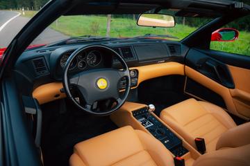صورة 10 لـ 1997 Ferrari F355