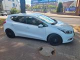 Kia Ceed 1.6 CRDi / Navi / Leder / Kamera