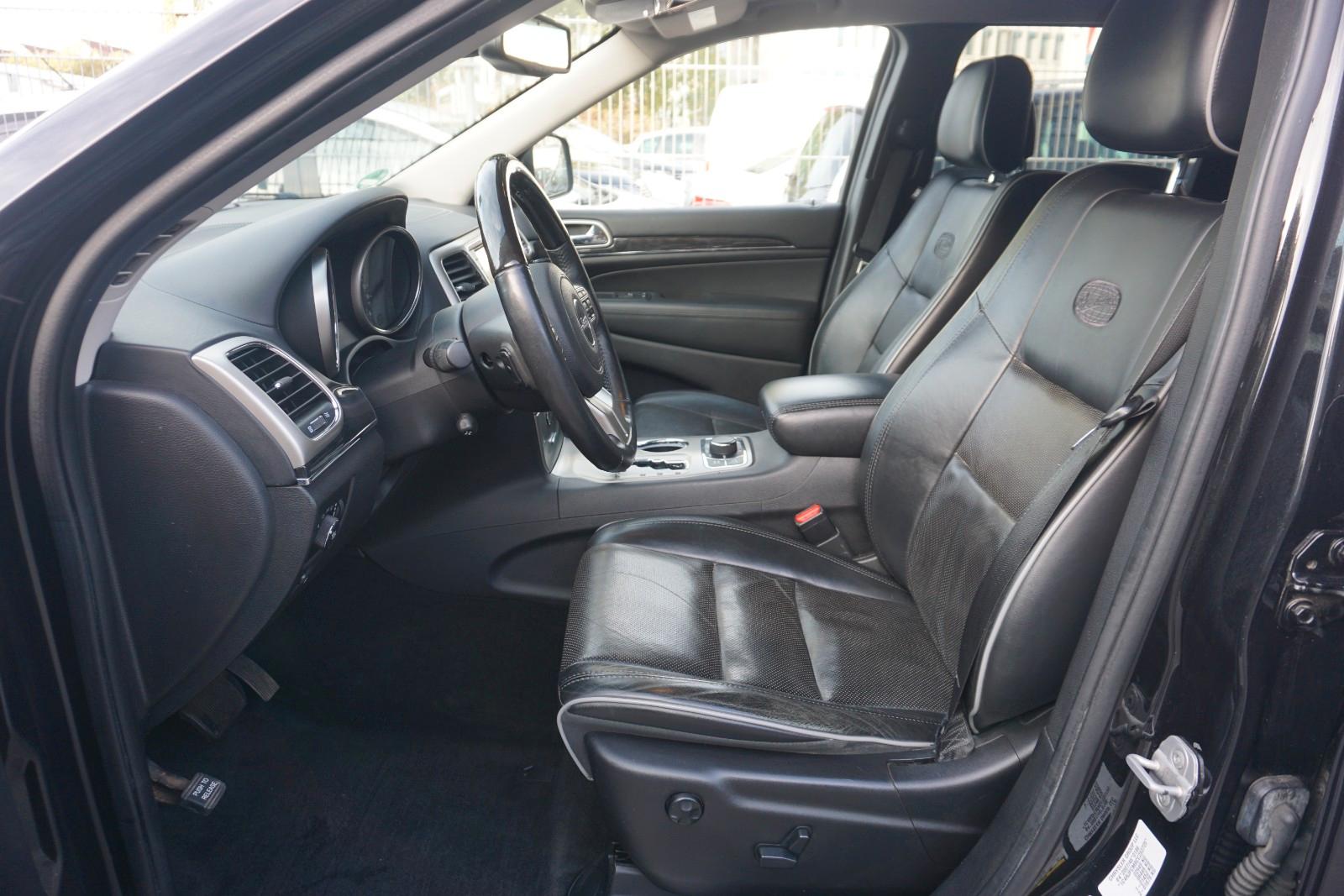 Jeep Grand Cherokee 3.0 CRD Overland 241ch - Toit ouvrant panoramique - Suspension pneumatique - Sièges conducteur - Camera