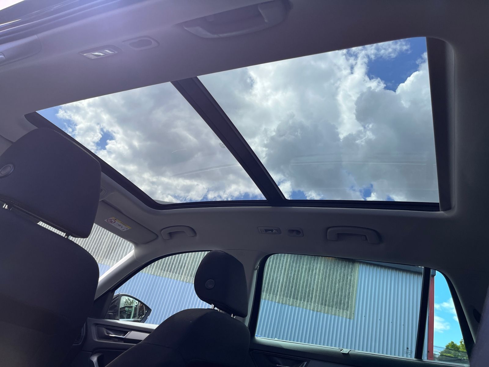 Fahrzeugabbildung SKODA Kodiaq Clever 4x4 PANO 360° LED NAVI