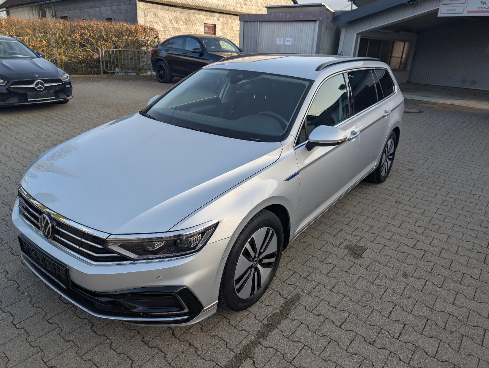 Volkswagen Passat Variant GTE 1.4 TSI DSG Plug in Hybrid