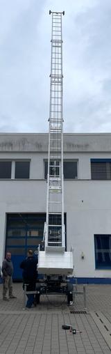 Paus Möbelaufzug Easy18WH Schrägaufzug Anhängeraufzug - Paus Radlader