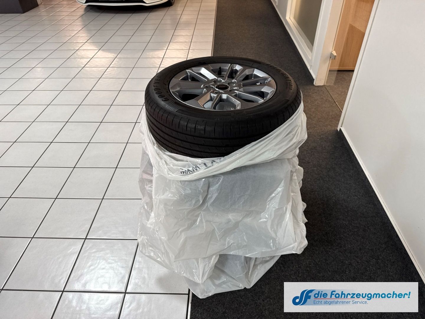 Fahrzeugabbildung Ford Focus Turnier Titanium Navi LED ACC El. Heckklap