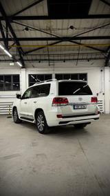 Toyota Land Cruiser 200 4,5 V8 DIESEL  - gebrauchte Toyota Land Cruiser aus dem Jahr 2018