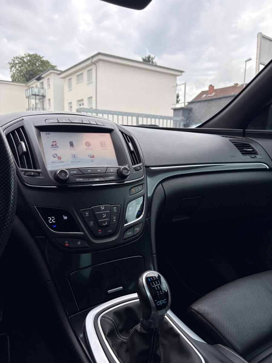 Opel Insignia OPC 4x4 UNLIMITED SPUR/TOT/NAVI/ACC/SZH