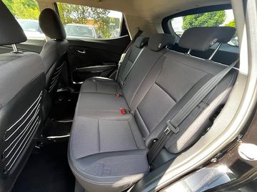Ssangyong TIVOLI AMBER 1,5
