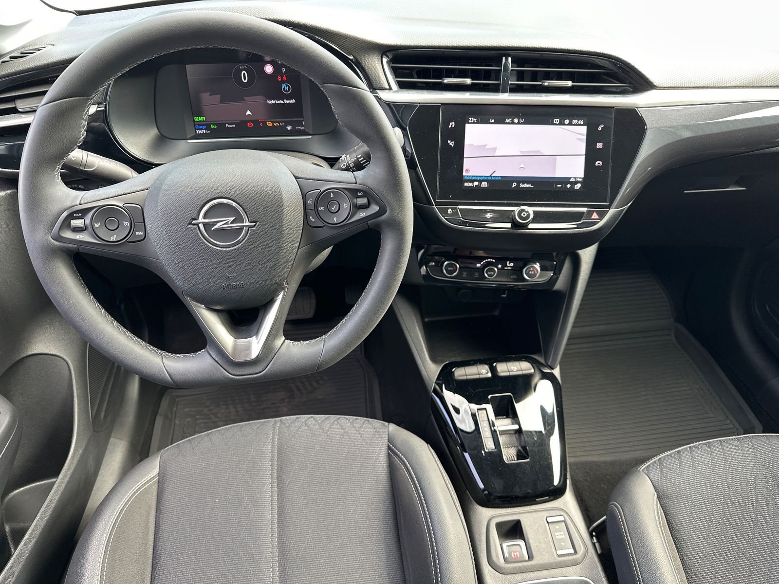 Fahrzeugabbildung Opel Corsa e Elegance NAV+LED+VCOCK+CARPLAY+PP+16ZOLL
