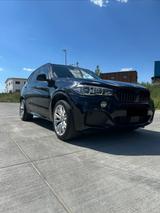 BMW X5 xDrive30d , Panorama, H/K, Vollleder usw.  - BMW X5 mit Diesel-Antrieb: Luftfederung