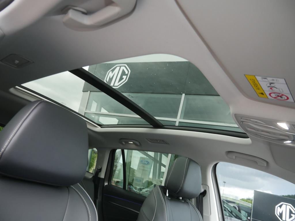 MGS9 PHEV Premium KAMERA NAVI ACC LED PANO 360°