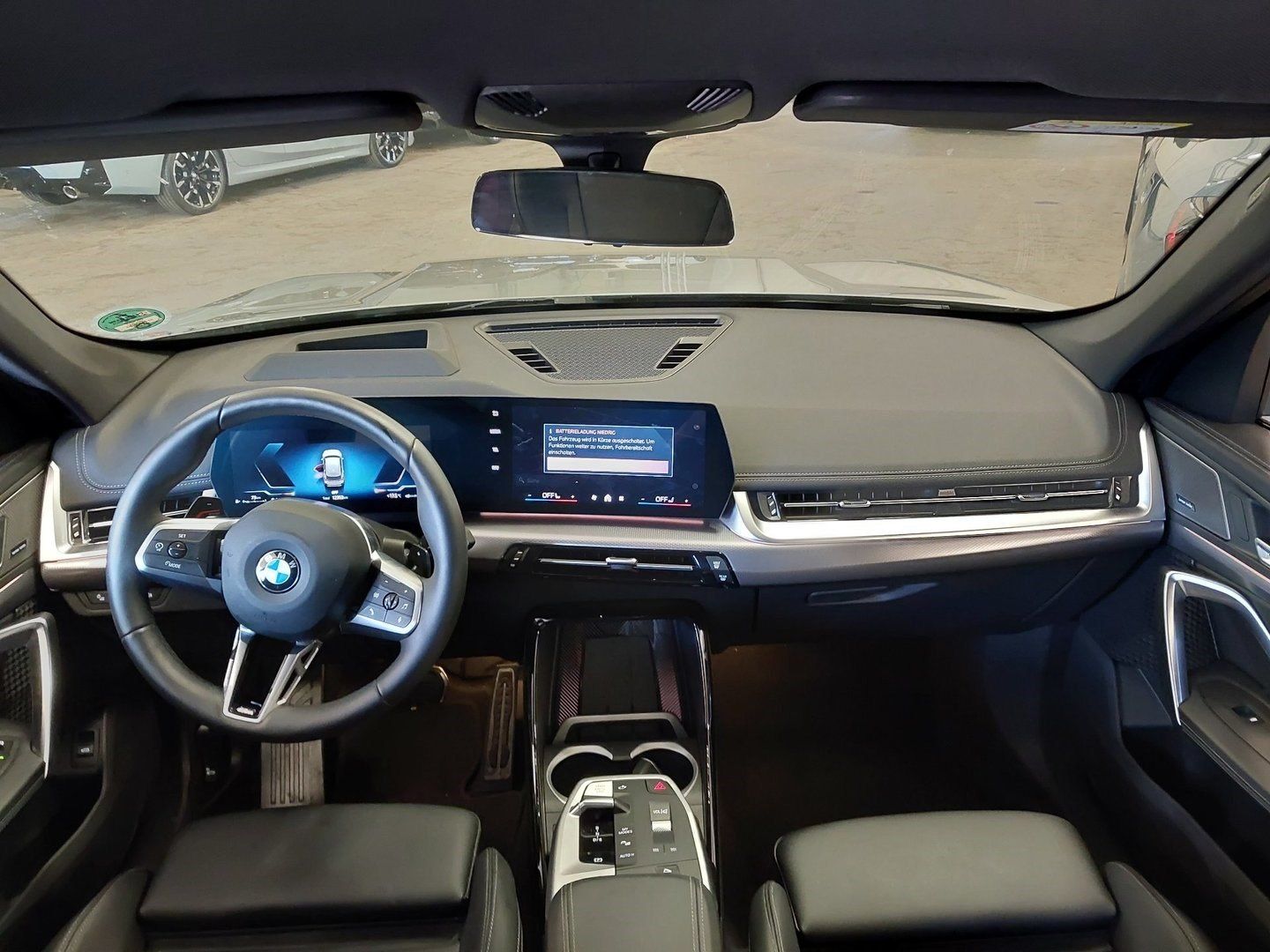 BMW X1 xDrive23i M Sport DrivingAssProf 360° foto 4