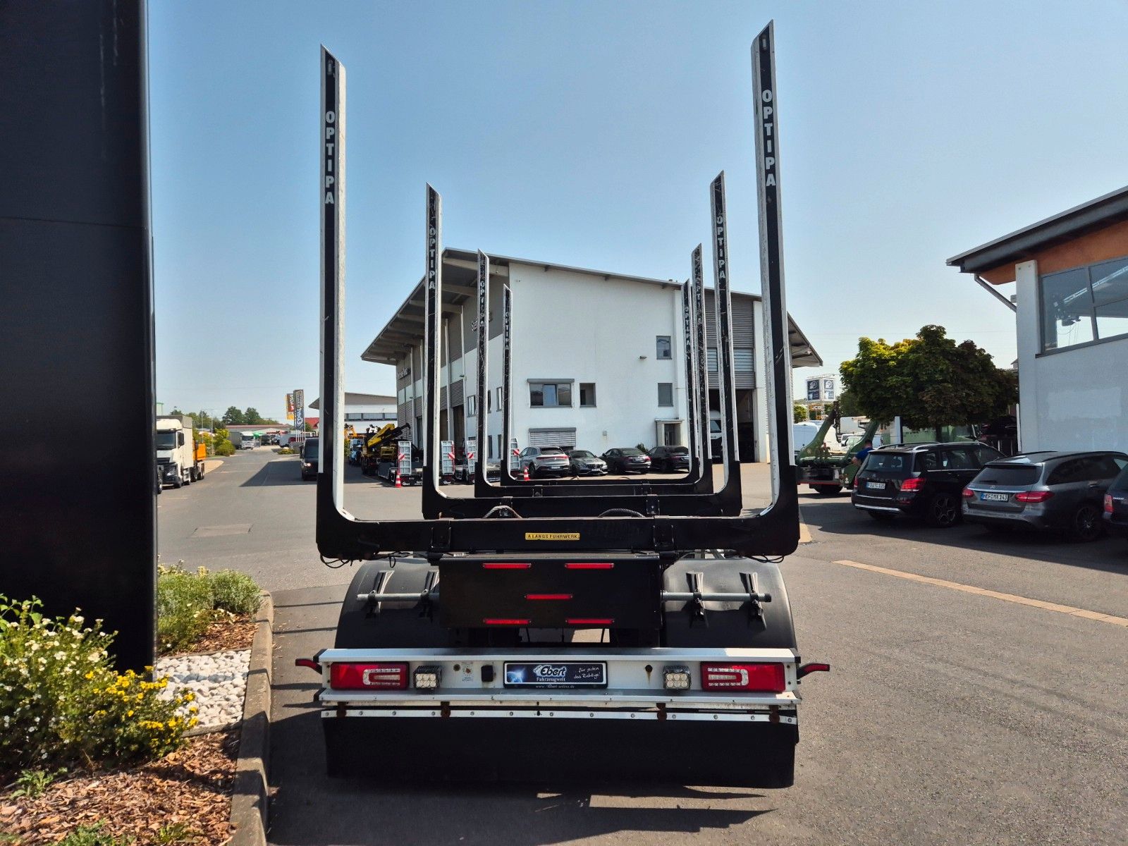 Fahrzeugabbildung PAVIC HTA 20 QSTE 690 SAF Achsen Alu-Felgen