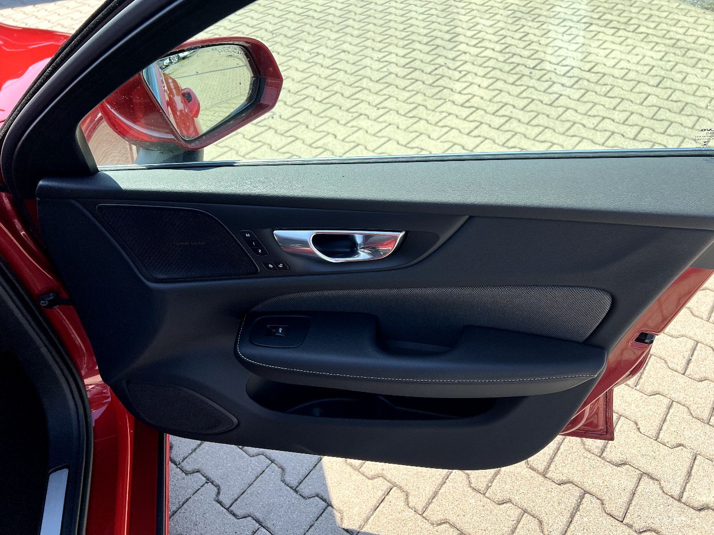 Volvo V60 Kombi Ultimate Bright Recharge LED Nav Leder foto 22